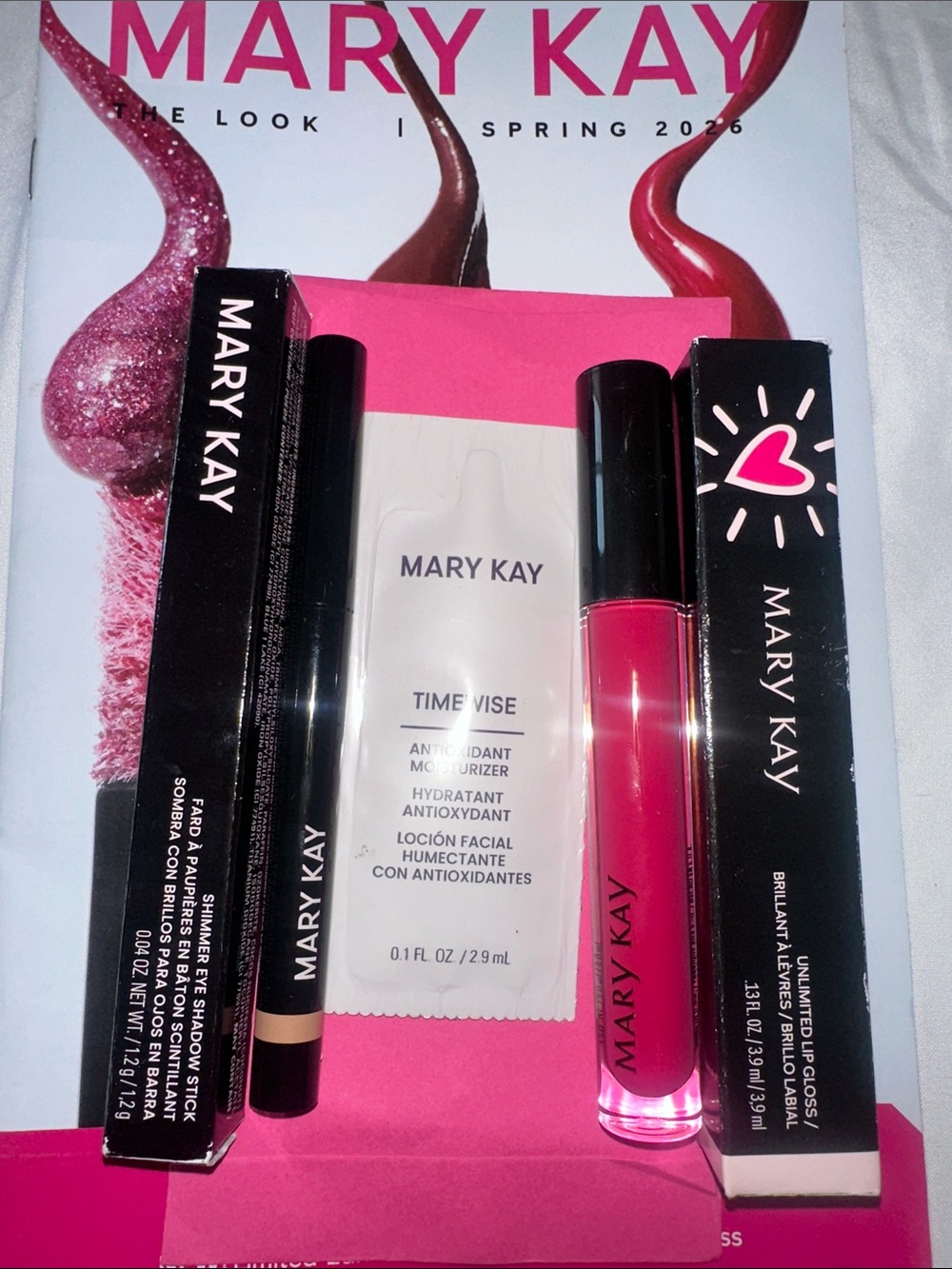 Mary Kay Lip Gloss & shimmer Eye Shadow Stick Duo